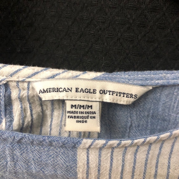 American Eagle Blue and White Top - Picture 4 of 5